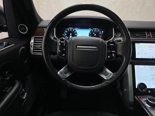 2022 Land Rover Range Rover P525 HSE Westminster