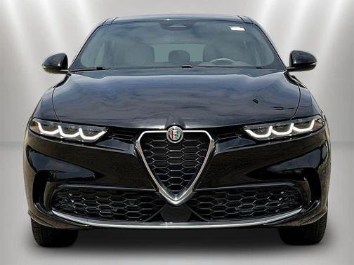 Alfa Black 2024 Alfa Romeo Tonale Ti