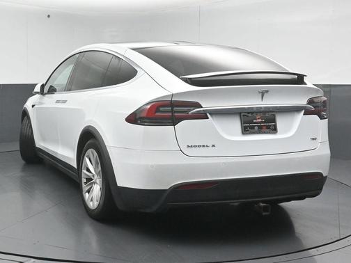 2018 Tesla Model X 75D