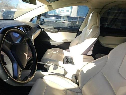 2018 Tesla Model X 75D
