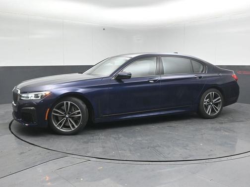 2022 BMW 750 i xDrive