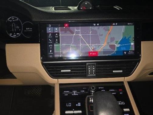 2019 Porsche Cayenne Base