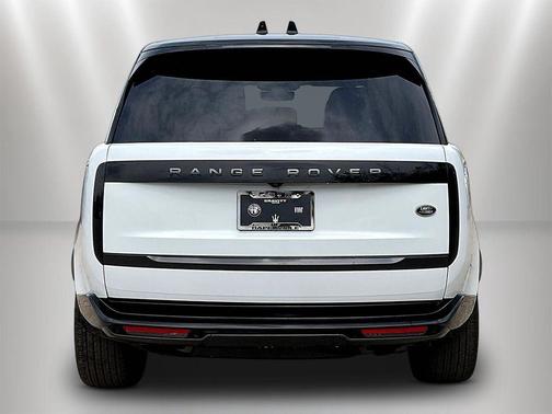 Fuji White 2023 Land Rover Range Rover P530 SE