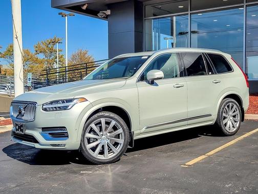 2022 Volvo XC90 T6 Inscription 6 Passenger