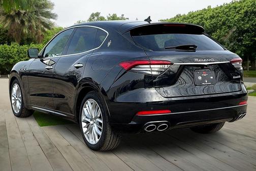 Black 2022 Maserati Levante GT