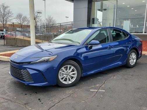 2025 Toyota Camry XLE