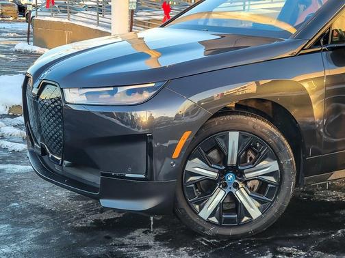 2022 BMW iX xDrive50