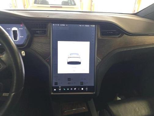 2020 Tesla Model X Long Range