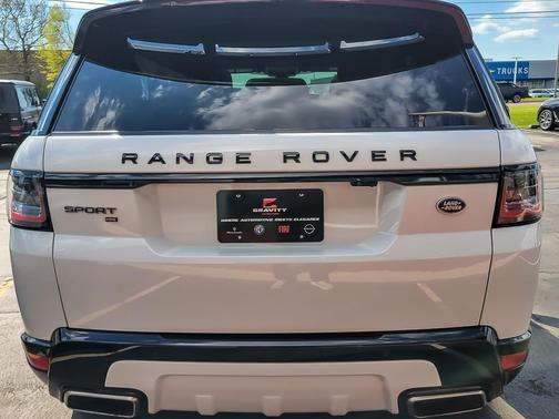 2022 Land Rover Range Rover Sport HSE Silver Edition