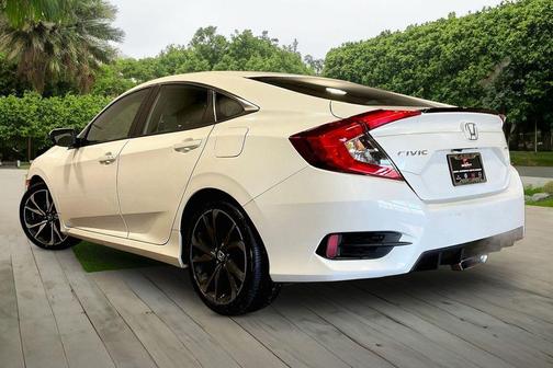 2020 Honda Civic Sport