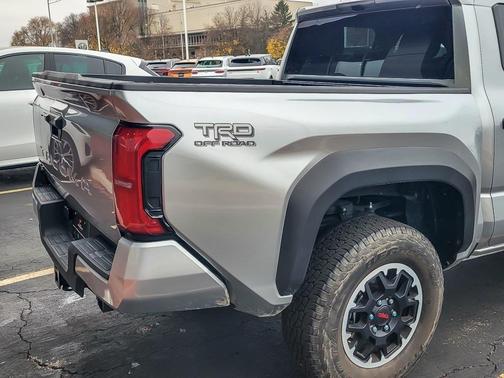 2025 Toyota Tacoma TRD Off Road