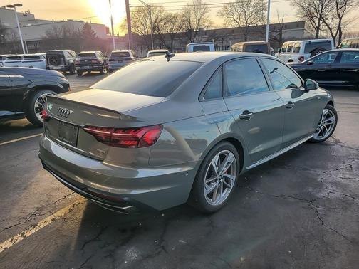 2023 Audi A4 45 S line Prestige