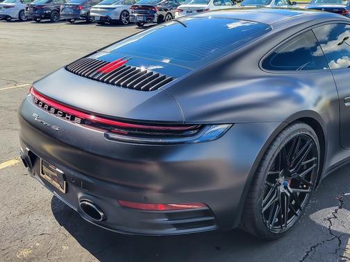 2020 Porsche 911 Carrera 4S