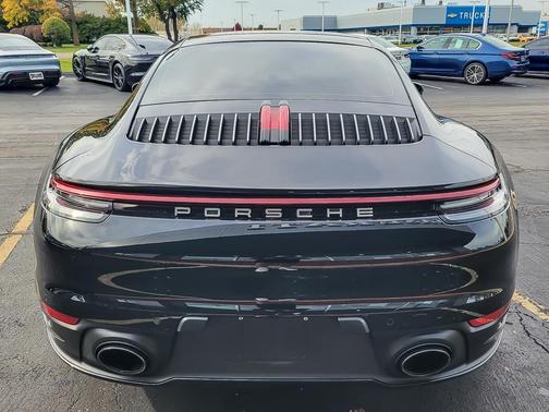 2020 Porsche 911 Carrera 4S