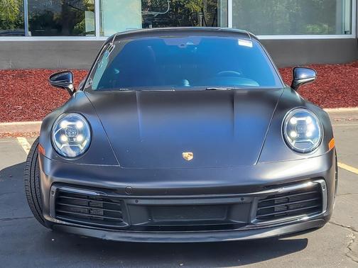 2020 Porsche 911 Carrera 4S