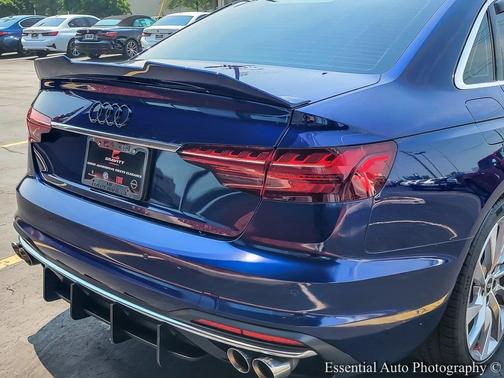 2022 Audi A4 45 S line Premium Plus