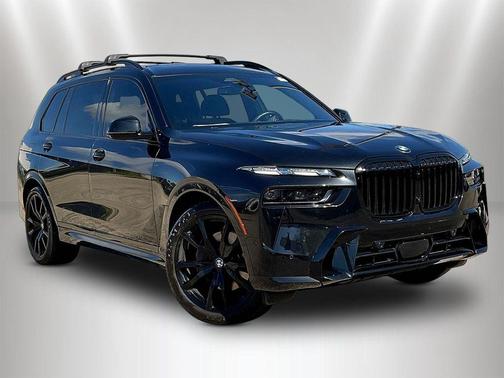 Black Sapphire Metallic 2024 BMW X7 xDrive40i