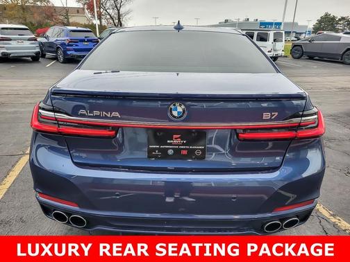 2022 BMW ALPINA B7 xDrive