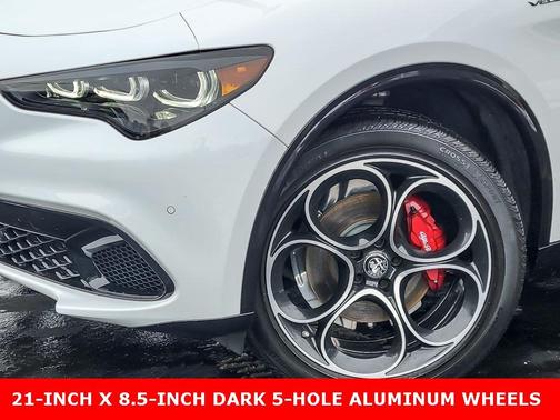 2024 Alfa Romeo Stelvio Veloce