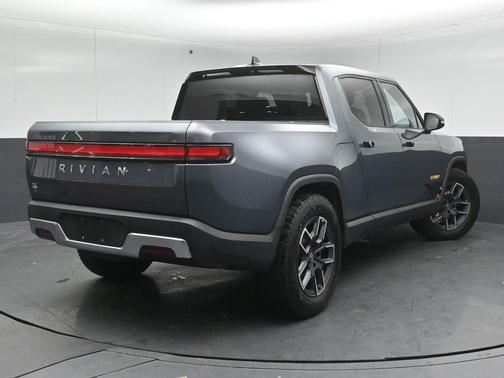 2022 Rivian R1T Adventure Package