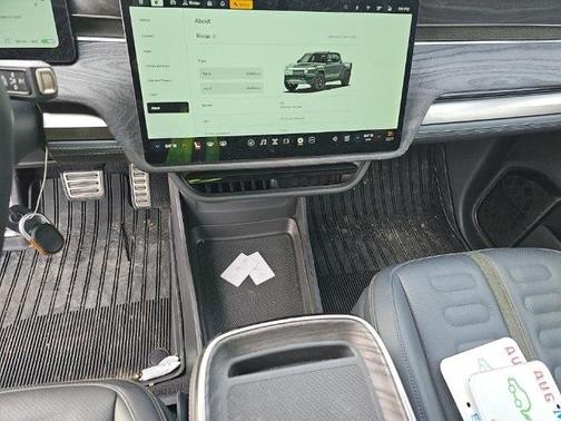 2022 Rivian R1T Adventure Package
