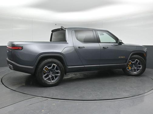 2022 Rivian R1T Adventure Package