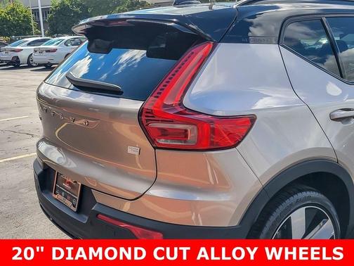 2023 Volvo XC40 Recharge Pure Electric Twin Ultimate