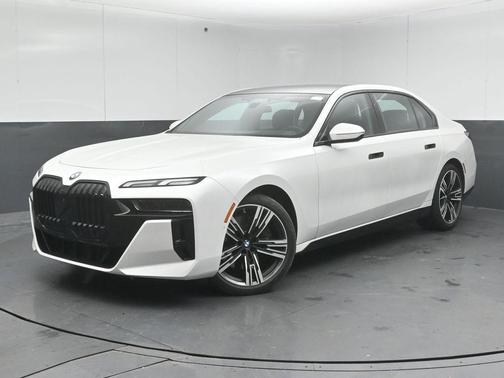 2023 BMW 760 760i xDrive