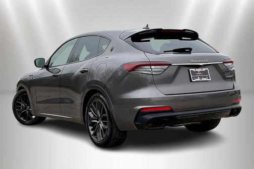 Grigio Maratea Metallic 2022 Maserati Levante Modena