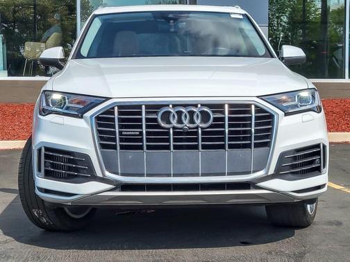 2021 Audi Q7 55 Premium Plus