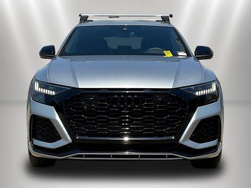 Satellite Silver Metallic 2023 Audi RS Q8 4.0T quattro