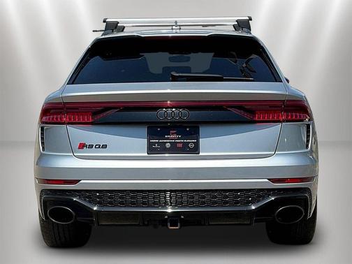 Satellite Silver Metallic 2023 Audi RS Q8 4.0T quattro