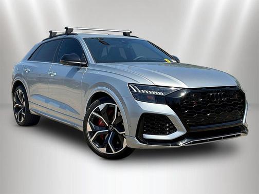Satellite Silver Metallic 2023 Audi RS Q8 4.0T quattro