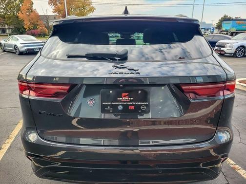 2022 Jaguar F-PACE P250 S