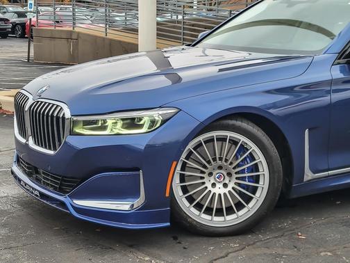 2022 BMW ALPINA B7 xDrive