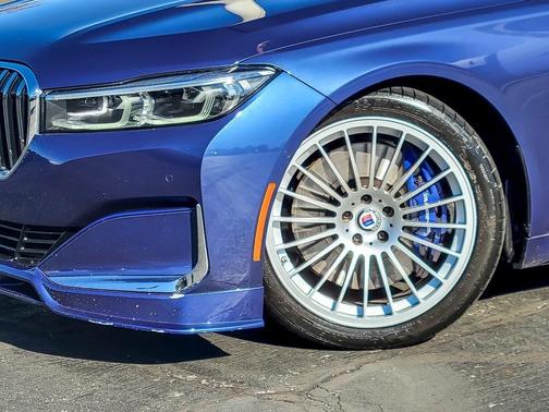 2022 BMW ALPINA B7 xDrive