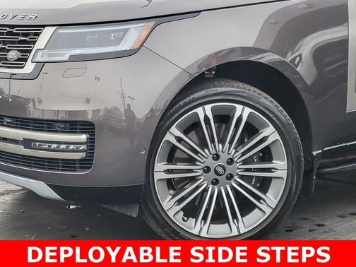 2023 Land Rover Range Rover P530 SE