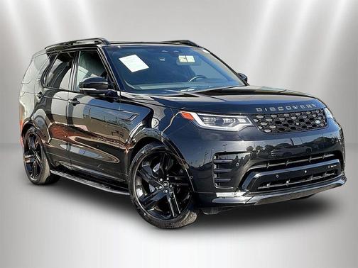 Santorini Black 2023 Land Rover Discovery P300 R-Dynamic S