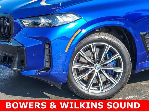 2024 BMW X5 M60i