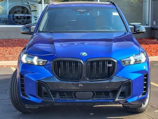 2024 BMW X5 M60i