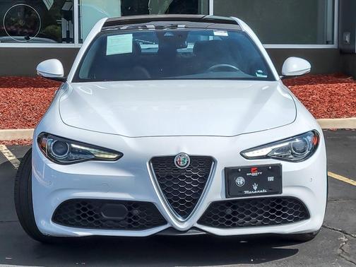 2022 Alfa Romeo Giulia Ti