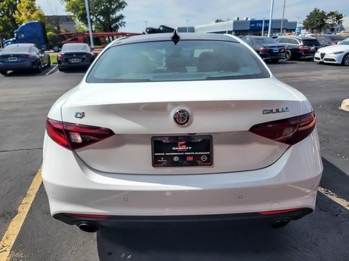 2022 Alfa Romeo Giulia Ti