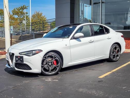 2022 Alfa Romeo Giulia Ti