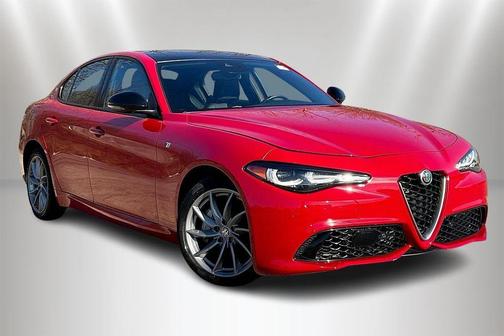 Rosso 2024 Alfa Romeo Giulia Ti