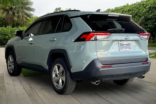 2021 Toyota RAV4 Hybrid XLE Premium