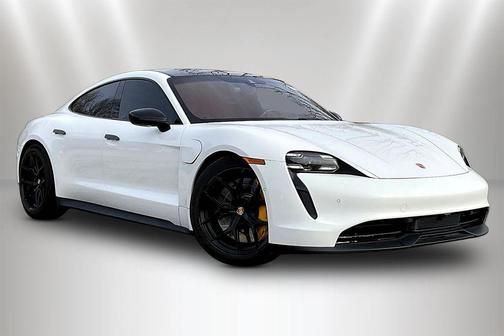 Carrara White Metallic 2020 Porsche Taycan 4S