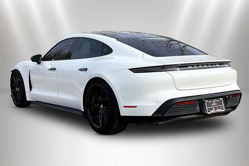 Carrara White Metallic 2020 Porsche Taycan 4S