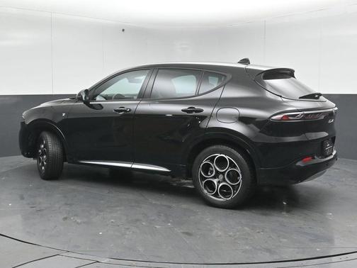 2024 Alfa Romeo Tonale Ti