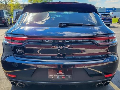 2020 Porsche Macan S