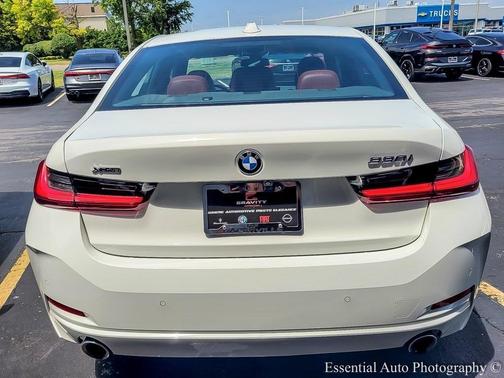 2023 BMW 330 i xDrive